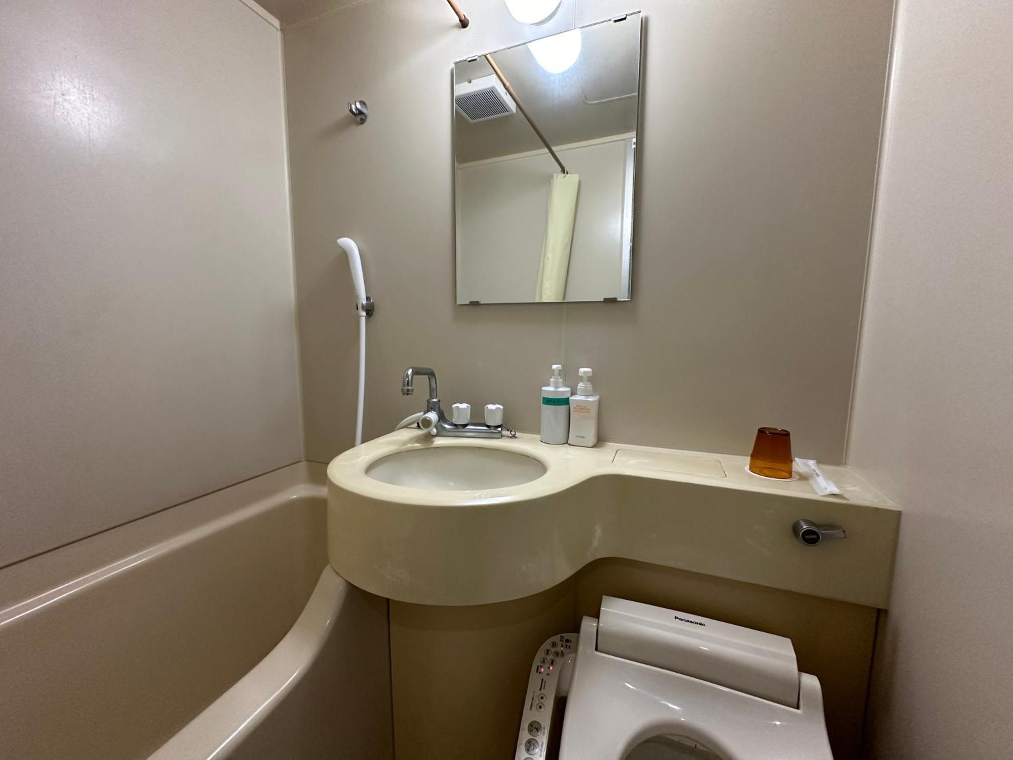Business Hotel Ishimura Mibu Bagian luar foto