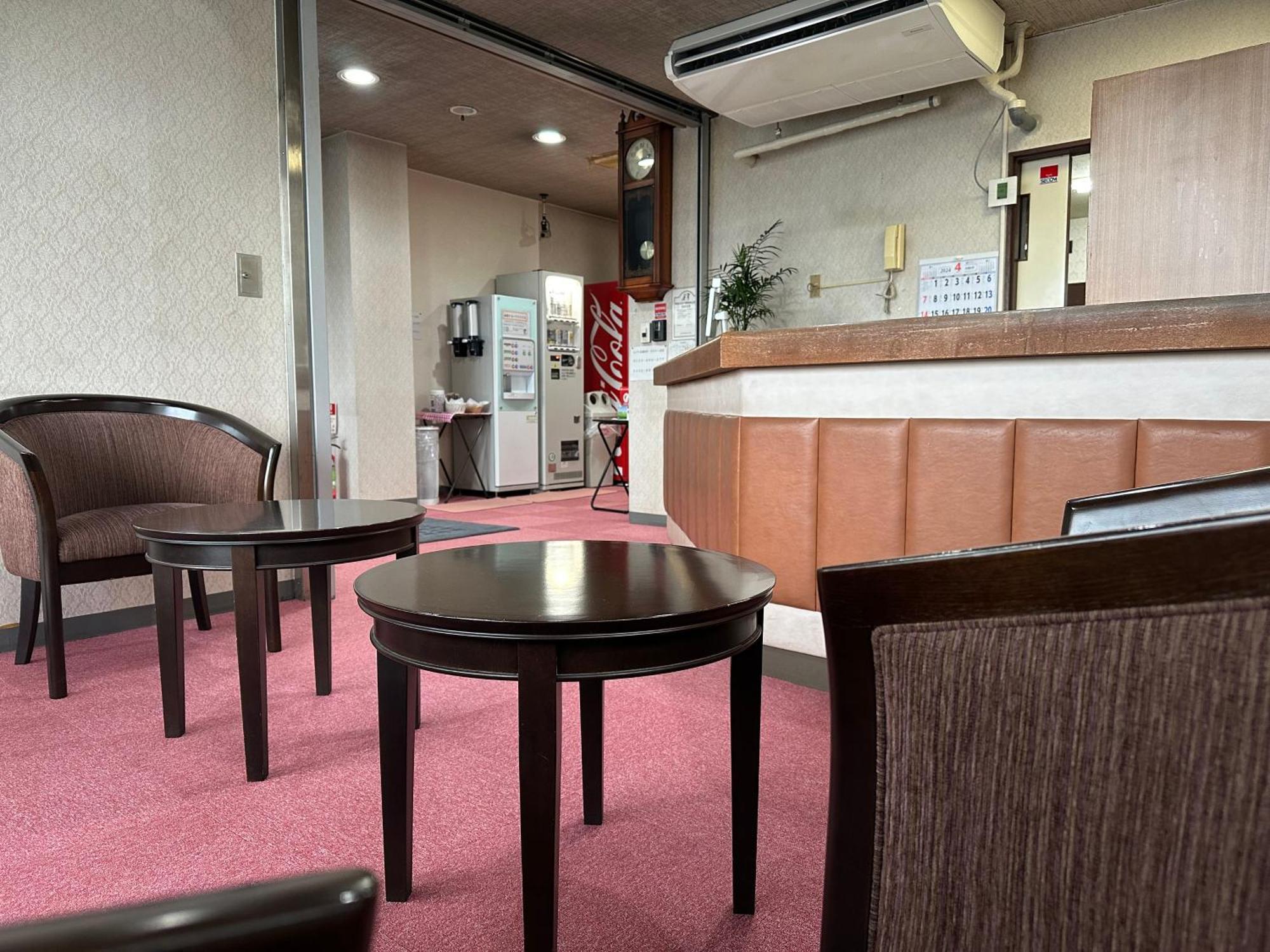 Business Hotel Ishimura Mibu Bagian luar foto